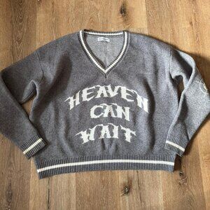 Heaven Can Wait Grey and White V-Neck Sweater size Medium